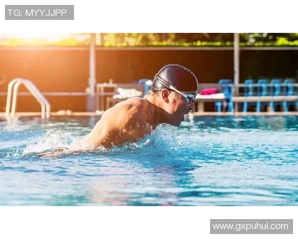 游泳训练技巧与健康益处全解析,让你轻松掌握水中运动的精髓 游泳训练技巧与健康益处全解析,让你轻松掌握水中运动的精髓