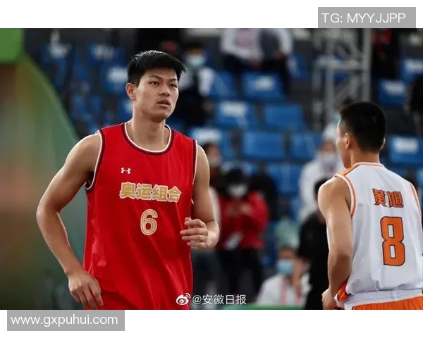 重庆篮球队在全运会中的团队协作表现值得称赞与反思